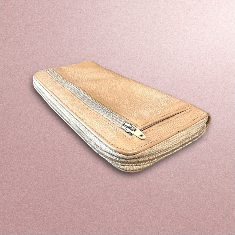 Chanel caviar zip wallet - Picture 6 of 16